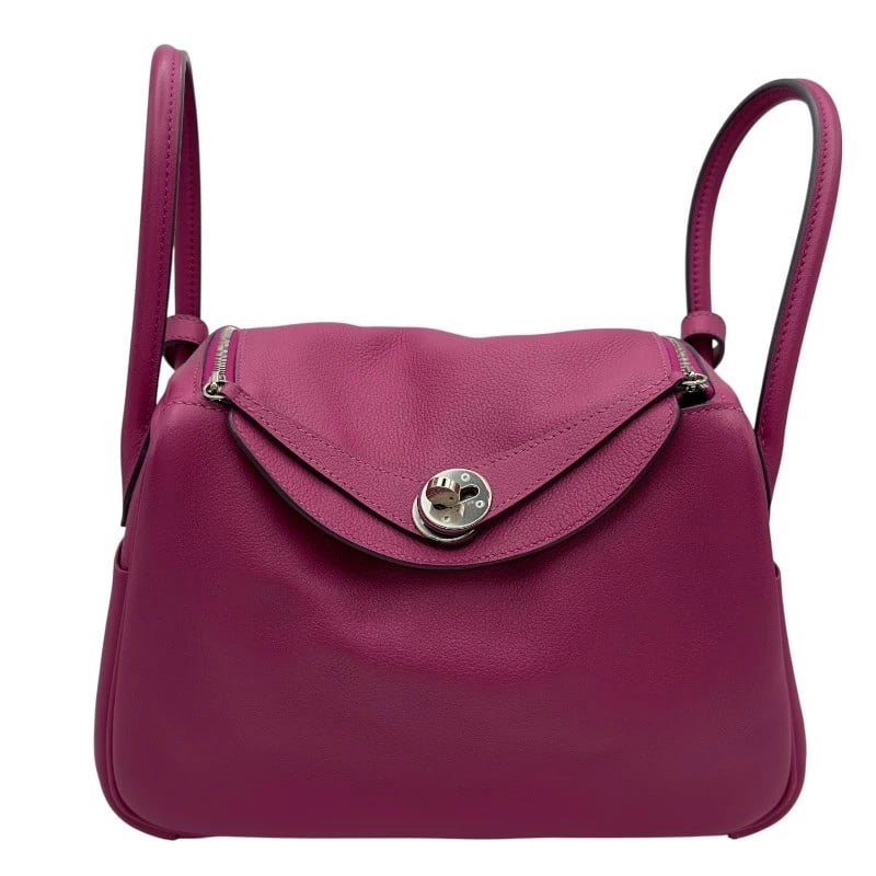 HERMES LINDY SHOULDER BAG: HERMES Lindy Shoulder Bag Brand: HERMES Type/Style: Shoulder Bag Material: Evercolor Color: Rose Purple SilverHardware Size: W10.2 x H6.7x D5.1inch Shoulder:16.5inch Accessories: None Accessories