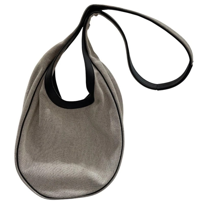 HERMES SUCKLECO MM SHOULDER BAG: HERMES Suckleco MM Shoulder Bag Brand: HERMES Type/Style: Shoulder Bag Material: Toile Leather Color: black Size: W8.3 x H11.8x D5.1inch Shoulder:28.0inch Accessories: None Accessories Not