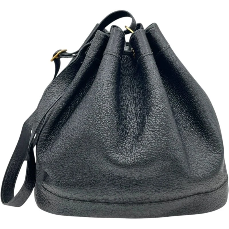 HERMES MARKET GM SHOULDER BAG: HERMES Market GM Shoulder Bag Brand: HERMES Type/Style: Shoulder Bag Material: Fjord Color: Black GD Hardware Size: W10.6 x H10.2x D5.9inch Accessories: None Accessories Notice: When purch
