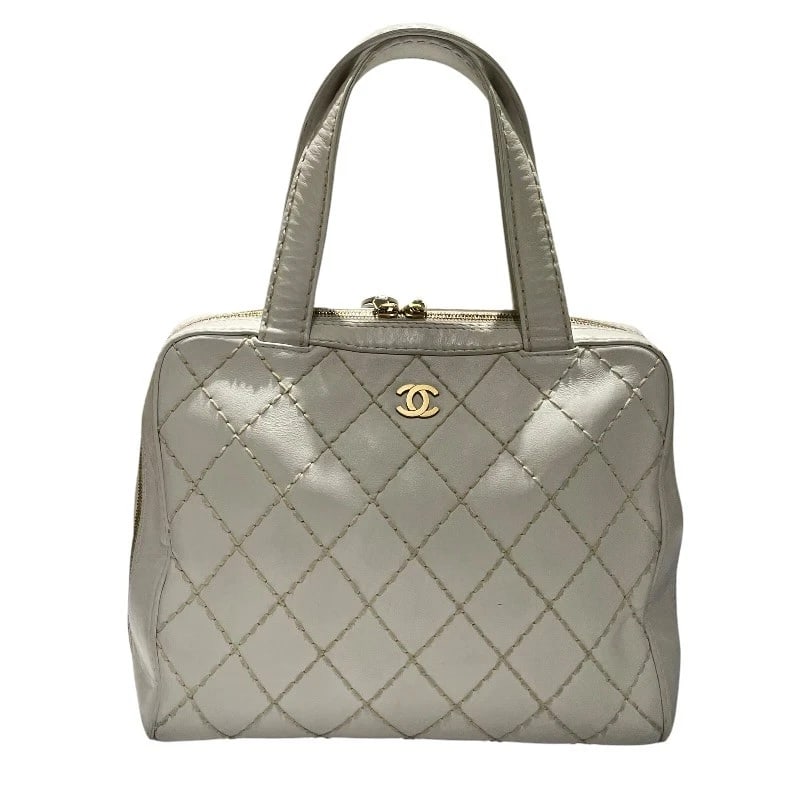 CHANEL WILD STITCH HANDBAG: CHANEL Wild Stitch Handbag Brand: CHANEL Type/Style: Handbag Material: lambskin Color: white Size: W11.8 x H9.8x D3.9inch Accessories: None Accessories Notice: When purchasing pre-owned goods, please