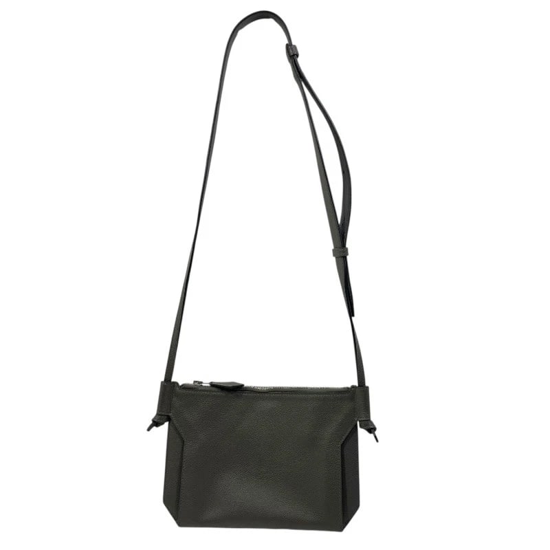 HERMES ULTRAPLA SHOULDER BAG: HERMES Ultrapla Shoulder Bag Brand: HERMES Type/Style: Shoulder Bag Material: Evercolor Color: Vergris Size: W9.4 x H6.7inch Accessories: None Accessories Notice: When purchasing pre-owned