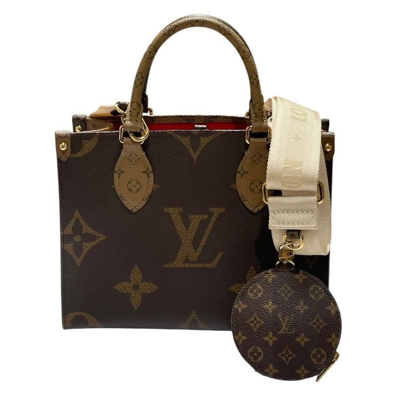 LOUIS VUITTON ON THE GO PM SHOULDER BAG: LOUIS VUITTON On the Go PM Shoulder Bag Brand: LOUIS VUITTON Type/Style: Shoulder Bag Material: Monogram Giant River Color: Brown Size: W9.8 x H7.5x D4.5inch Accessories: None Accessories