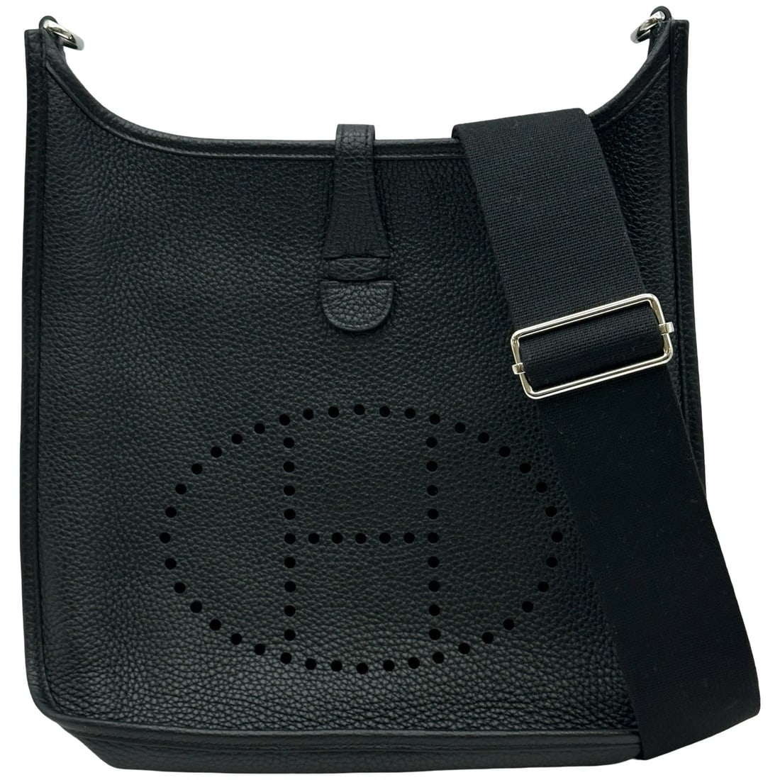 HERMES EVELYN SHOULDER BAG: HERMES Evelyn Shoulder Bag Brand: HERMES Type/Style: Shoulder Bag Material: Taurillon Clemence Color: SilverHardware Size: W11.4 x H12.2x D2.4inch Shoulder:35.4inch Accessories: None Acces