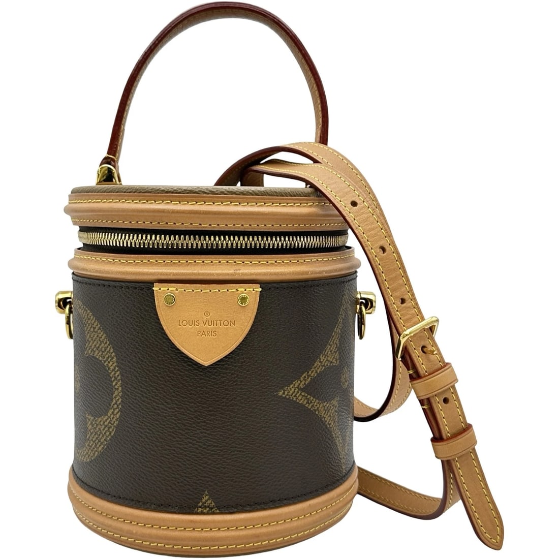 LOUIS VUITTON CANNES SHOULDER BAG: LOUIS VUITTON Cannes Shoulder Bag Brand: LOUIS VUITTON Type/Style: Shoulder Bag Material: monogram giant reverse Color: Brown Size: W5.9 x H6.7x D5.5inch Shoulder:44.9inch Accessories: None