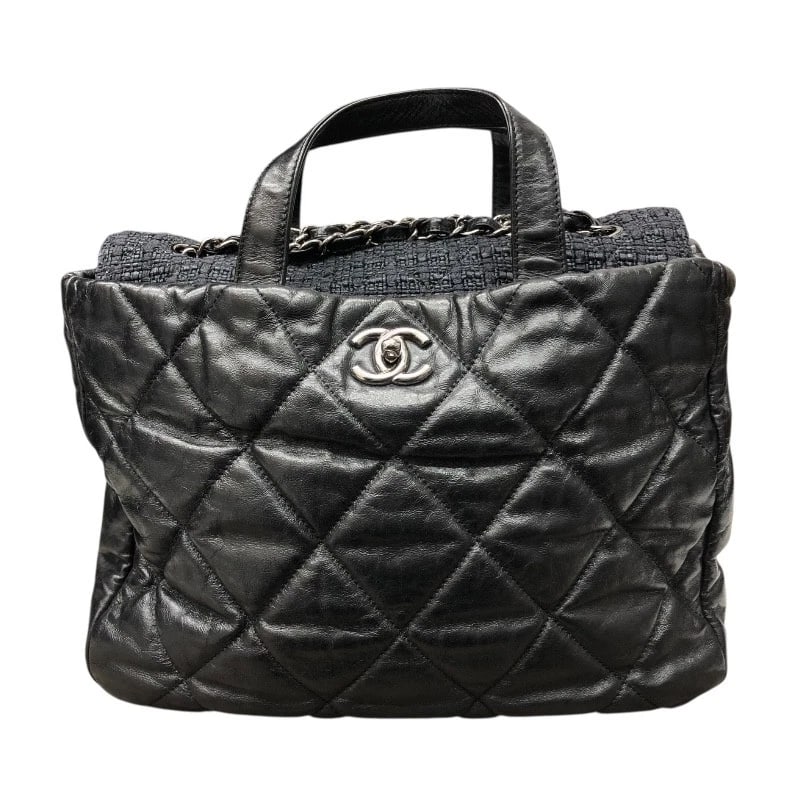 CHANEL PORTOBELLO TOTE BAG: CHANEL Portobello Tote Bag Brand: CHANEL Type/Style: Tote Bag Material: Lamb Tweed Color: Black SilverHardware Size: W13.4 x H9.4x D3.5inch Shoulder:31.5inch Accessories: None Accessories Notice: