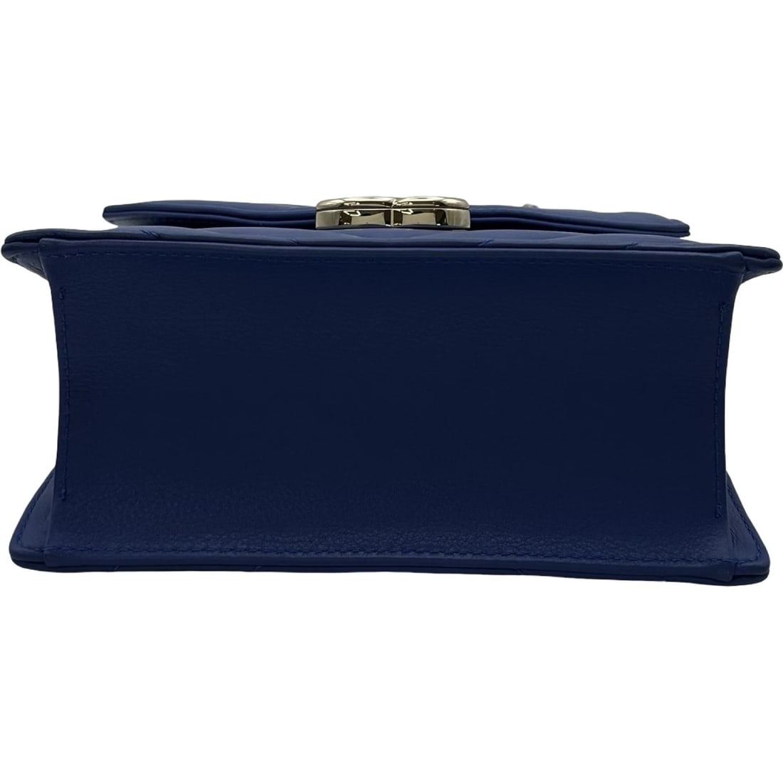 CHANEL CHEVRON V-STITCH SHOULDER BAG - 5