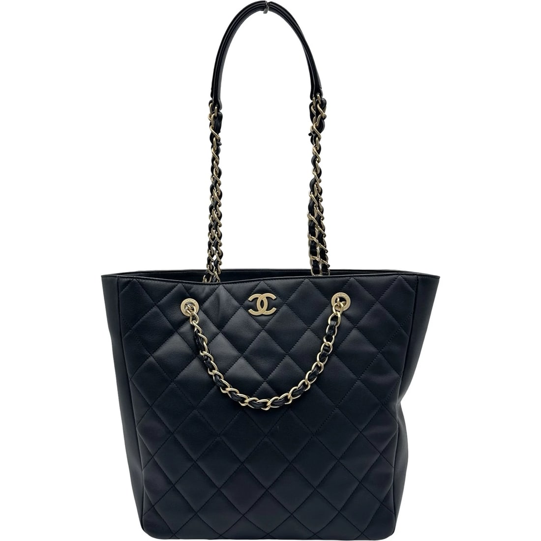 CHANEL MATRASSE CHAIN TOTE BAG: CHANEL Matrasse Chain Tote Bag Brand: CHANEL Type/Style: Tote Bag Material: lambskin Color: Black Gold Hardware Size: W11.8 x H12.6x D4.7inch Accessories: None Accessories Notice: When purchasing