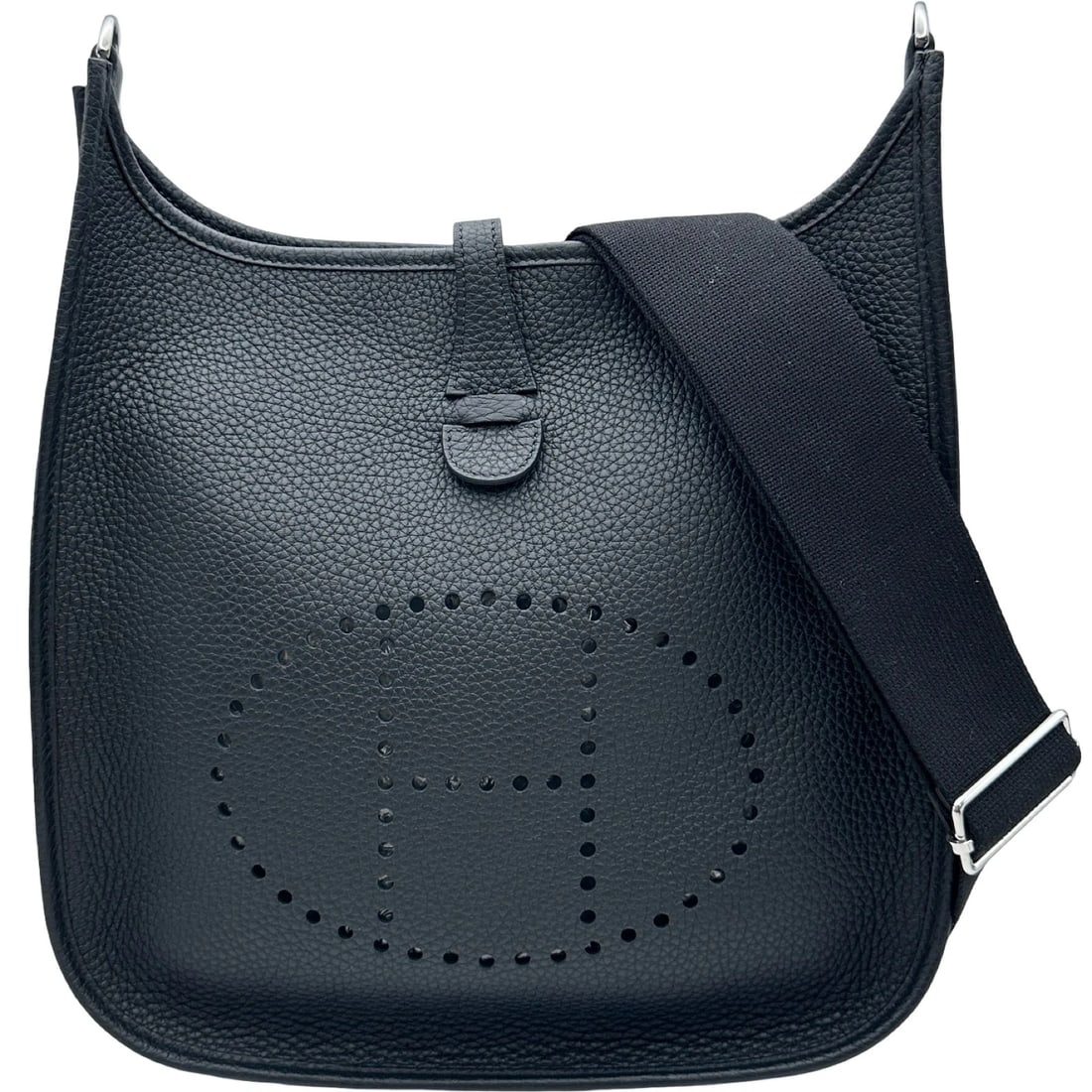 HERMES EVELYN SHOULDER BAG: HERMES Evelyn Shoulder Bag Brand: HERMES Type/Style: Shoulder Bag Material: Taurillon Clemence Color: black Size: W11.0 x H10.6x D3.3inch Shoulder:35.4inch Accessories: None Accessories Notice: When