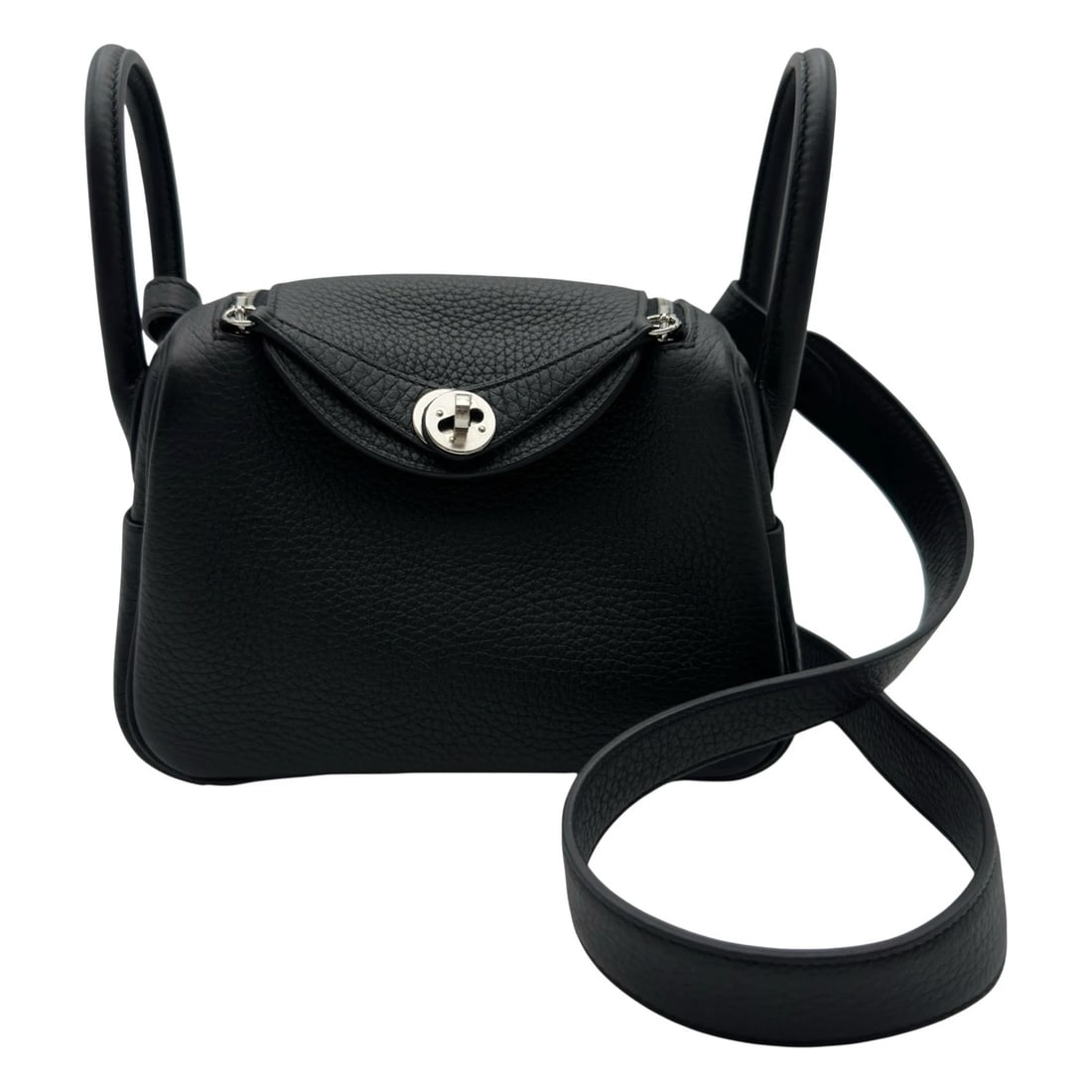HERMES LINDY MINI SHOULDER BAG: HERMES Lindy Mini Shoulder Bag Brand: HERMES Type/Style: Shoulder Bag Material: Taurillon Clemence Color: Black SilverHardware Size: W7.1 x H5.1x D3.5inch Shoulder:37.8inch Accessories: None