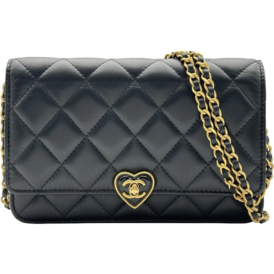 CHANEL HEARTLOCK SHOULDER BAG: CHANEL Heartlock Shoulder Bag Brand: CHANEL Type/Style: Shoulder Bag Material: lambskin Color: Black Gold Hardware Size: W7.5 x H4.9x D1.0inch Shoulder:50.2inch Accessories: None Accessories Notice: