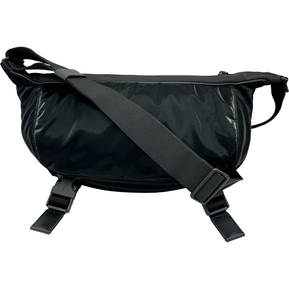 SAINT LAURENT EMBROIDERED BODY BAG: SAINT LAURENT Embroidered body bag Brand: SAINT LAURENT Type/Style: body bag Material: Nylon / leather Color: Black Black Hardware Size: W11.8 x H8.3x D0.8inch Shoulder:22.4inch Accessories: None