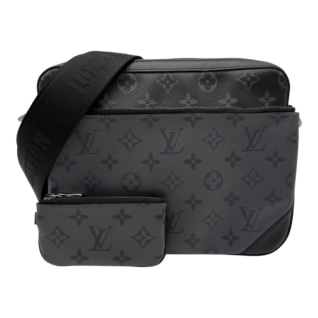 LOUIS VUITTON TRIO MESSENGER BAG: LOUIS VUITTON Trio Messenger bag Brand: LOUIS VUITTON Type/Style: Messenger bag Material: Monogram Eclipse Reverse/Leather Color: gray Size: W9.4 x H7.1x D1.6inch Shoulder:33.9inch Accessories: No