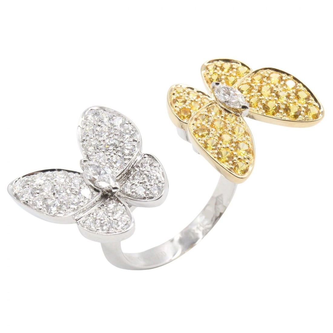 VAN CLEEF & ARPELS DE PAPILLON ENTRE LES DOIGTS DIAMOND RING: Van Cleef & Arpels De Papillon Entre Les Doigts Diamond Ring Brand: Van Cleef & Arpels Type/Style: Ring Material: K18WG?White Gold?, Color: Silver Size: 6 - 6.25 US Accessories: None Acces