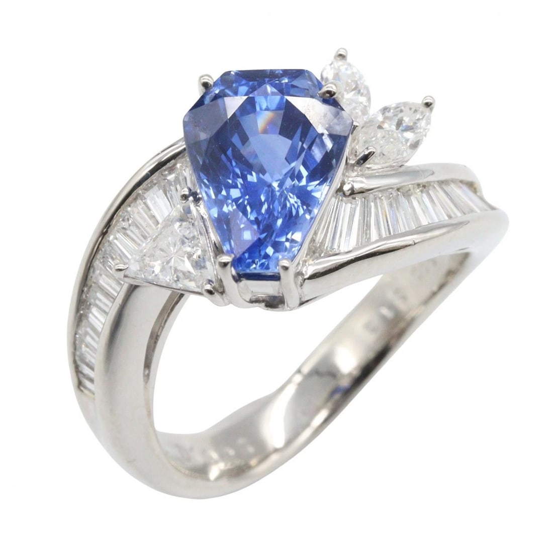 JEWELRY SAPPHIRE DIAMOND RING PT900 (1 of 3)