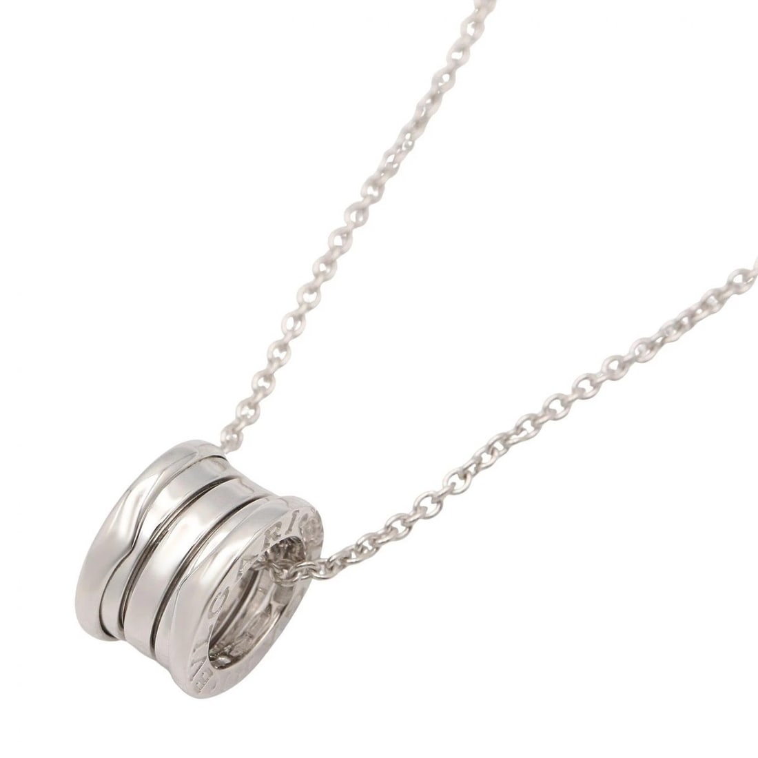 BVLGARI B-ZERO1 NECKLACE PENDANT: BVLGARI B-zero1 Necklace Pendant Brand: BVLGARI Type/Style: Necklace Material: K18WG?White Gold?, Color: Silver Size: Size Neck rotation?40cm(15.7") Motif W?9mm x H?14.4mm(0.4" x 0.6") Accessories: