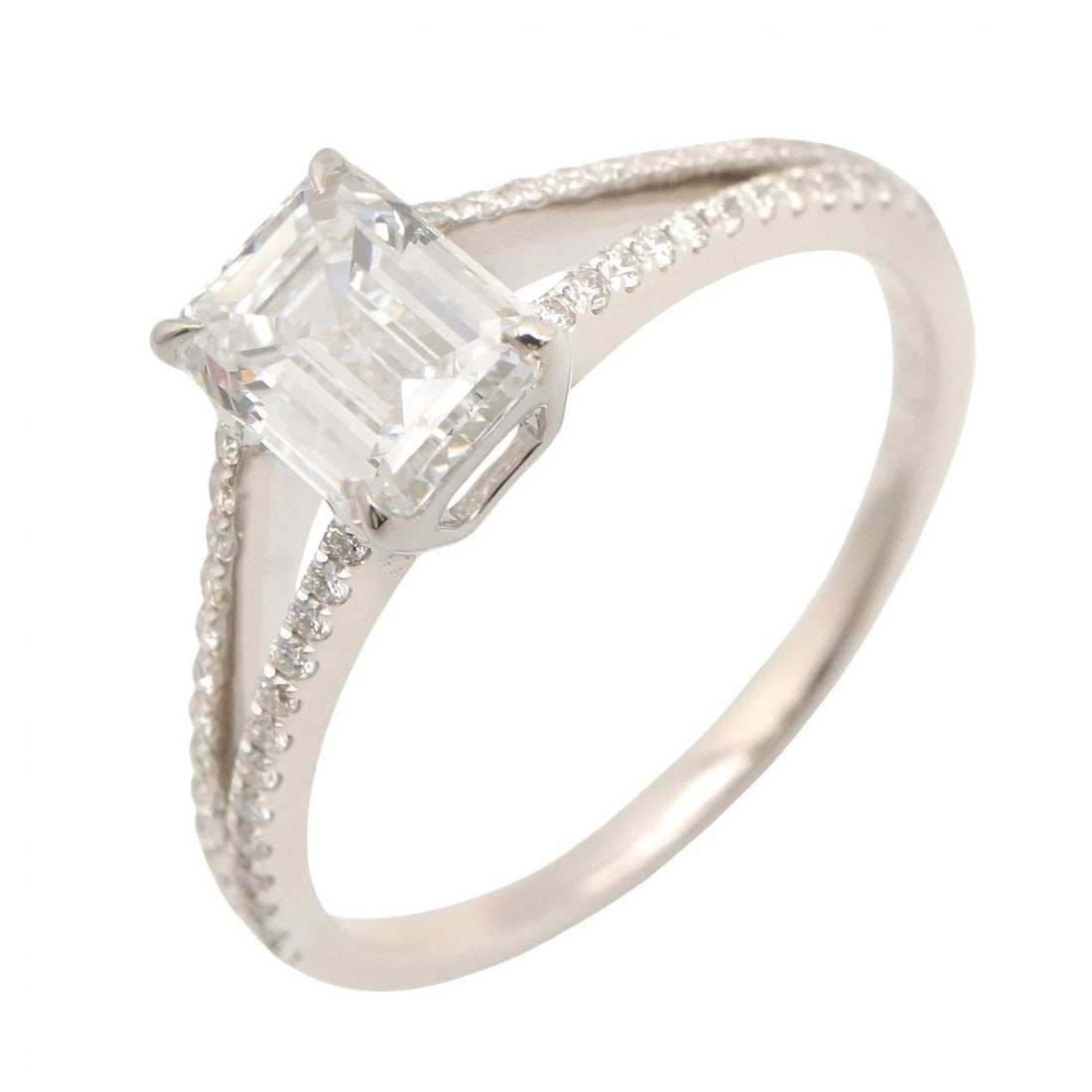 JEWELRY DIAMOND RING 18KWG: JEWELRY Diamond Ring 18KWG Brand: JEWELRY Type/Style: Ring Material: K18WG?White Gold?, Color: Silver Size: US size 5.75 Accessories: None Accessories Notice: When purchasing pre-owned goods, please