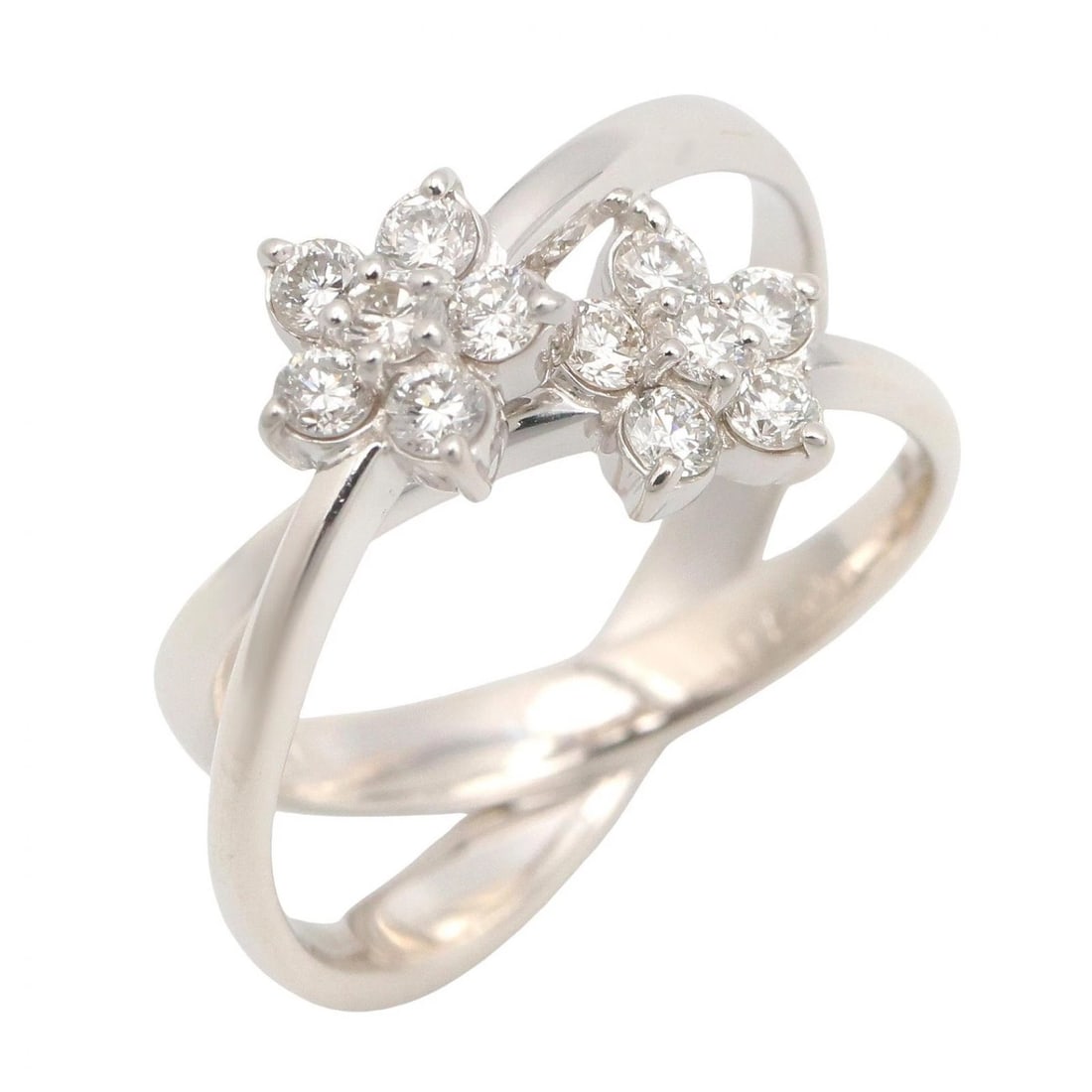 PONTE VECCHIO DIAMOND RING 18KWG: PONTE VECCHIO Diamond Ring 18KWG Brand: Ponte Vecchio Type/Style: Ring Material: K18WG?White Gold?, Color: Silver Size: US size 4.75 Accessories: None Accessories Notice: When purchasing pre-owned