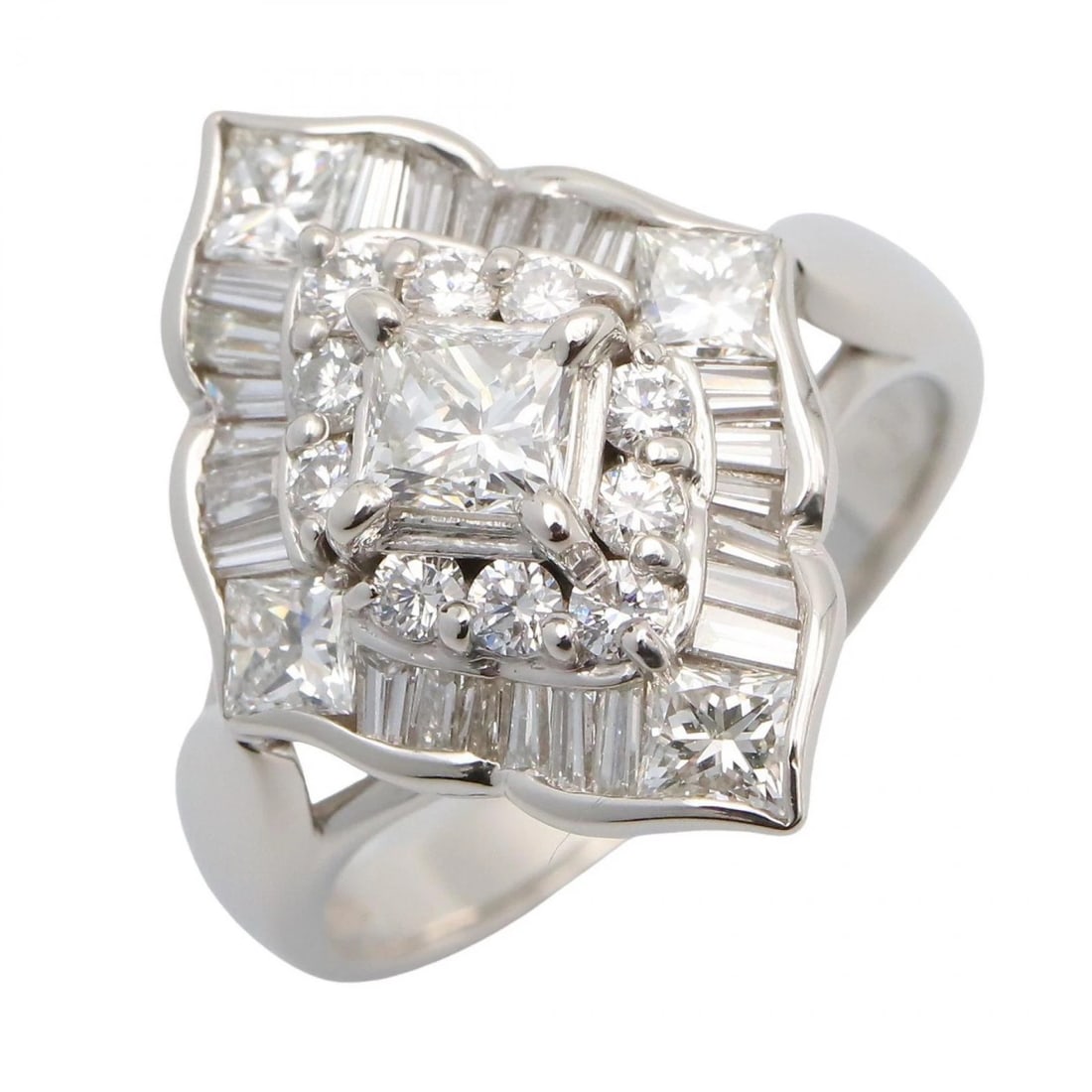 JEWELRY DIAMOND RING PT900 PLATINUM: JEWELRY Diamond Ring Pt900 Platinum Brand: JEWELRY Type/Style: Ring Material: Pt900 Platinum, Color: Silver Size: US Size 6.5 Accessories: None Accessories Notice: When purchasing pre-owne