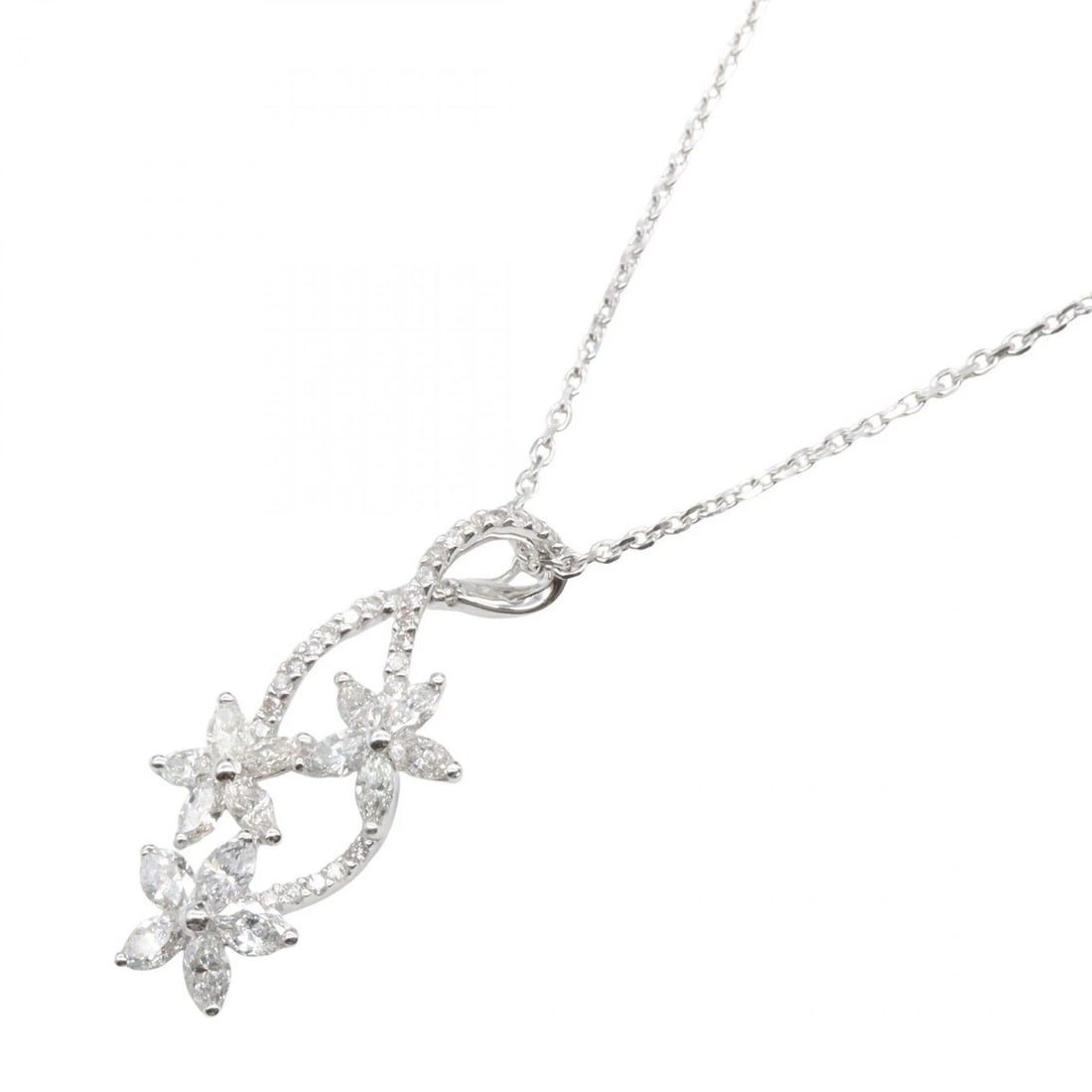 JEWELRY DIAMOND NECKLACE PENDANT: JEWELRY Diamond Necklace Pendant Brand: JEWELRY Type/Style: Necklace Material: K18WG?White Gold?, Color: Silver Size: Size Neck rotation?50cm(19.7") Motif W?15mm x H?30mm(0.6" x 1.2") Accessories: