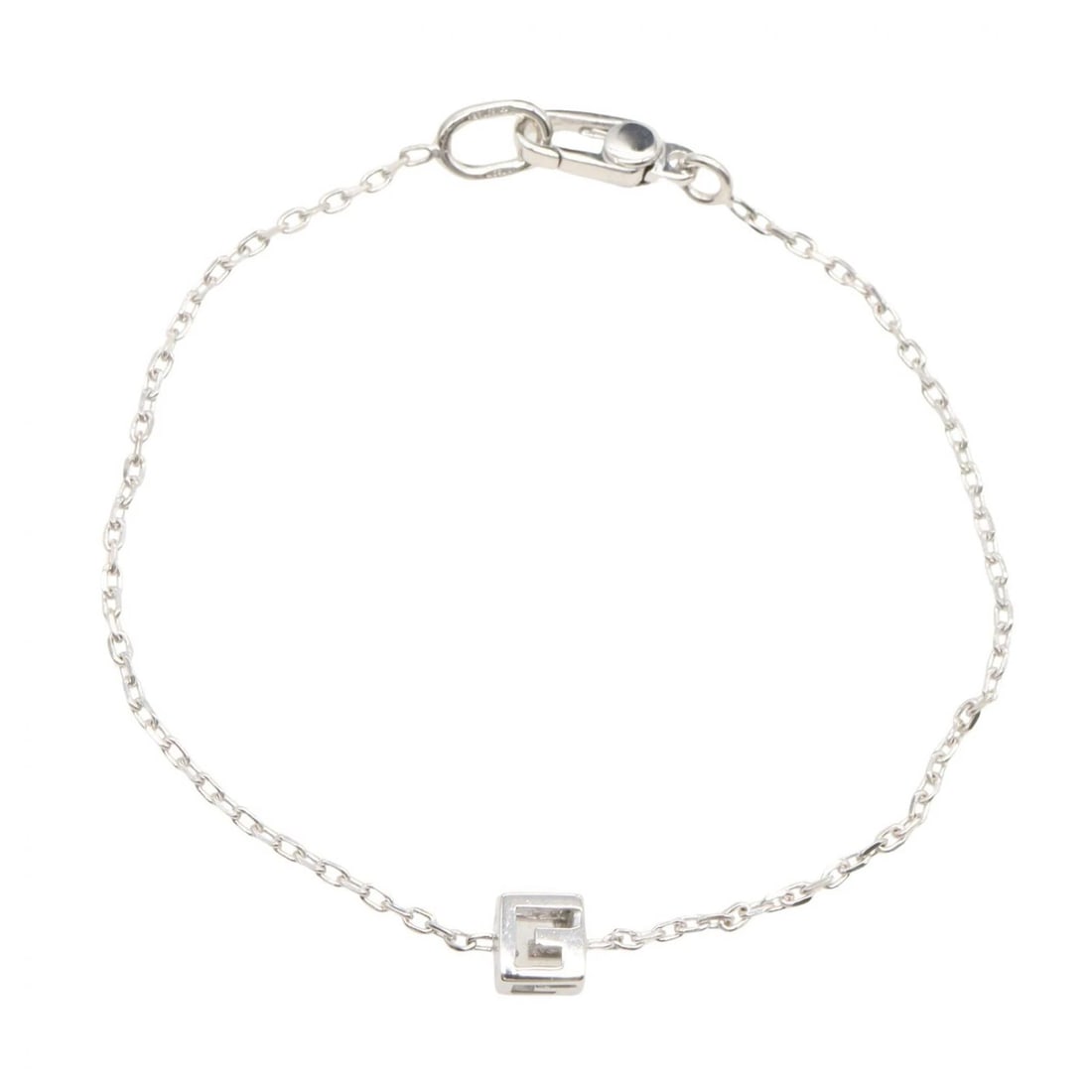 GUCCI CUBE BRACELET 15CM SILVER 925: GUCCI Cube Bracelet 15cm Silver 925 Brand: GUCCI Type/Style: Bracelet Material: Silver925, Color: Silver Size: Size Band Length?15cm(5.9") Notation Size?- Motif W?4.8mm x H?5mm(0.2" x 0.2")