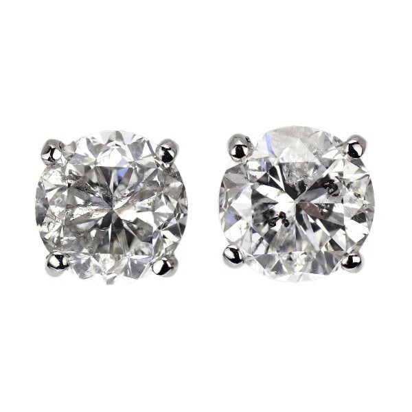 PT900 DIAMOND EARRINGS: Pt900 Diamond Earrings Brand: None Type/Style: piercing Material: Pt900, Main Stone Natural Color: Pt Size: Length/Width/Diameter 7.1 Accessories: None Accessories Notice: When purchasing pre-owned