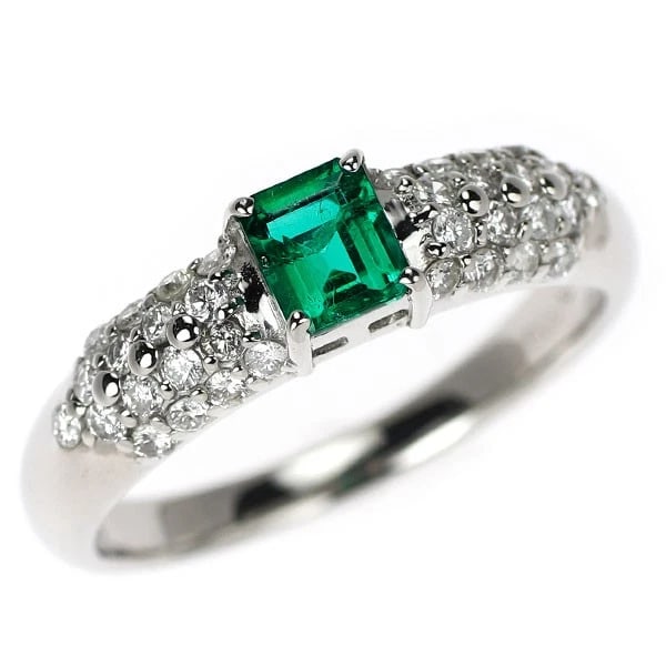 PT900 EMERALD DIAMOND RING: Pt900 emerald diamond ring Brand: None Type/Style: Ring Material: Pt900, Main Stone Emerald Color: None Size: 7.25 US Accessories: None Accessories Notice: When purchasing pre-owned goods, please