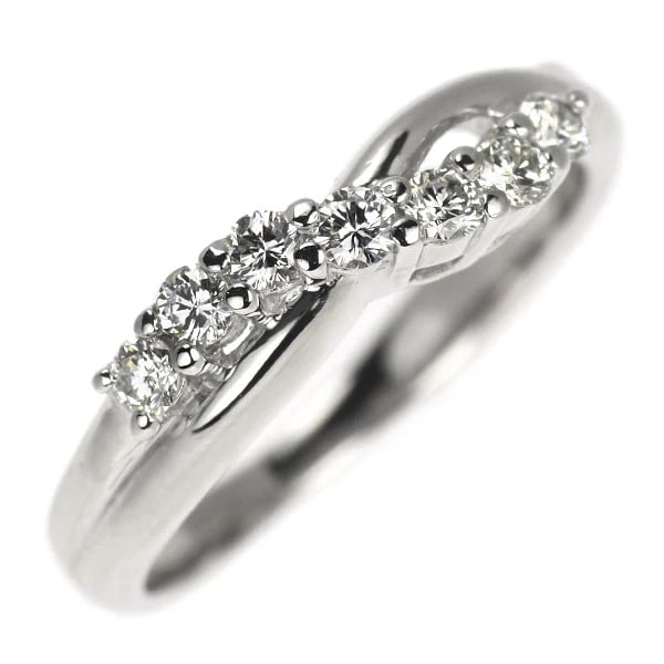 PT900 DIAMOND RING: Pt900 diamond ring Brand: None Type/Style: Ring Material: Pt900, Main Stone Natural Color: None Size: 3.75 US Accessories: None Accessories Notice: When purchasing pre-owned goods, please refer to