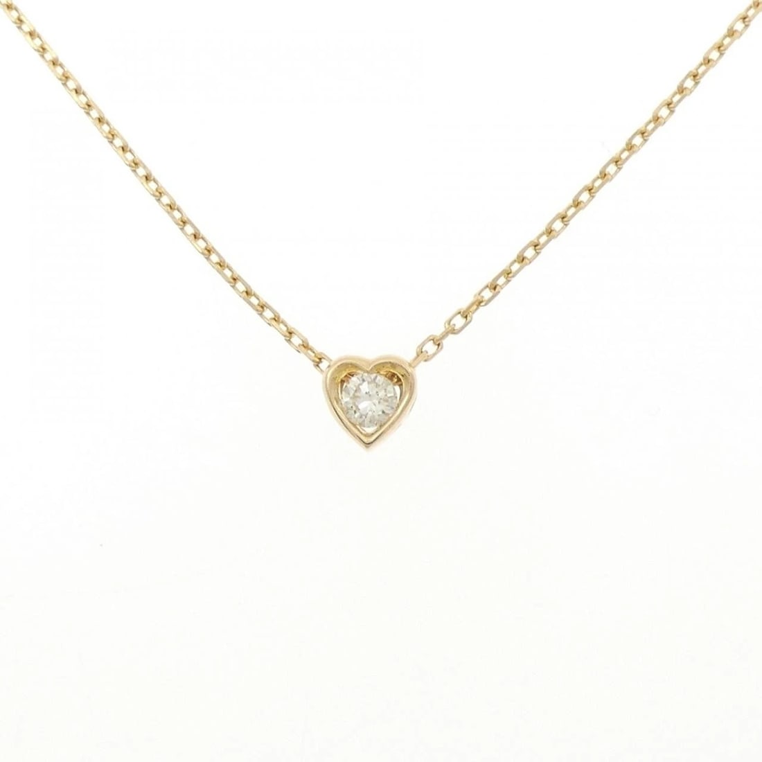 K18YG HEART DIAMOND NECKLACE: K18YG Heart Diamond Necklace Brand: Unbranded Type/Style: Diamond Necklace Material: K18 yellow gold, Main Stone Natural Color: YG Size: Length: 39-42cm Accessories: None Accessories Notice: When