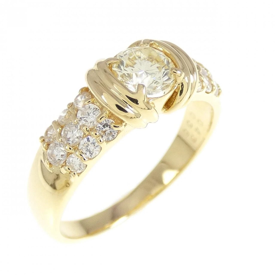 K18YG DIAMOND RING: K18YG Diamond Ring Brand: Unbranded Type/Style: Diamond Ring Material: K18 yellow gold, Main Stone Natural Color: YG Size: US 6 Accessories: None Accessories Notice: When purchasing pre-owned goods,