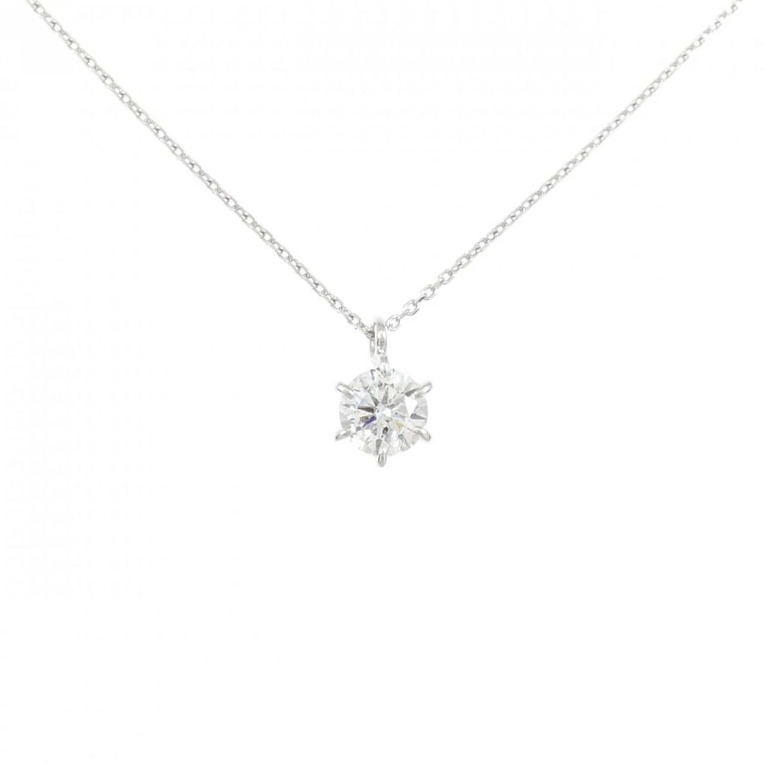 PT900/PT850 DIAMOND NECKLACE: PT900/PT850 Diamond Necklace Brand: Unbranded Type/Style: Necklace Material: Platinum900/Platinum850, Main Stone Natural Color: PT Size: Length: 45cm Accessories: None Accessories Notice: When