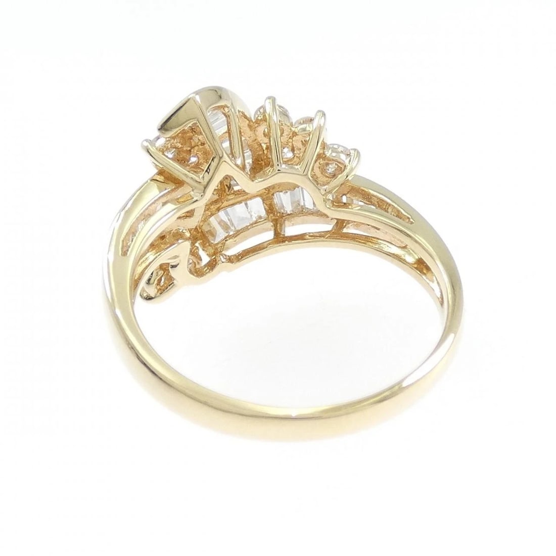 K18YG DIAMOND RING - 3