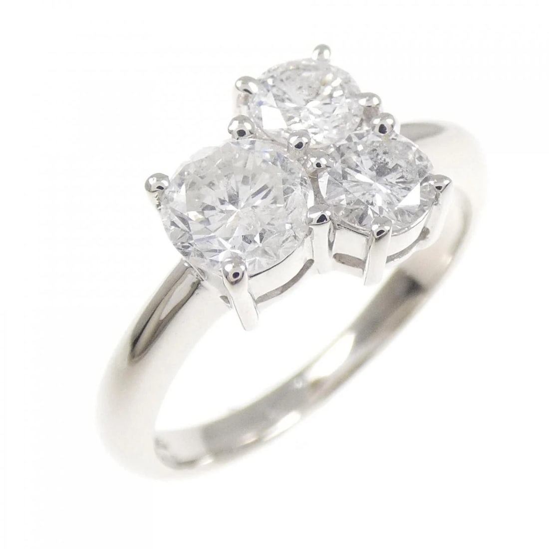 PT900 DIAMOND RING: PT900 Diamond Ring Brand: Unbranded Type/Style: Diamond Ring Material: Platinum900, Main Stone Natural Color: PT Size: US5 1/4 Accessories: None Accessories Notice: When purchasing pre-owned goods,