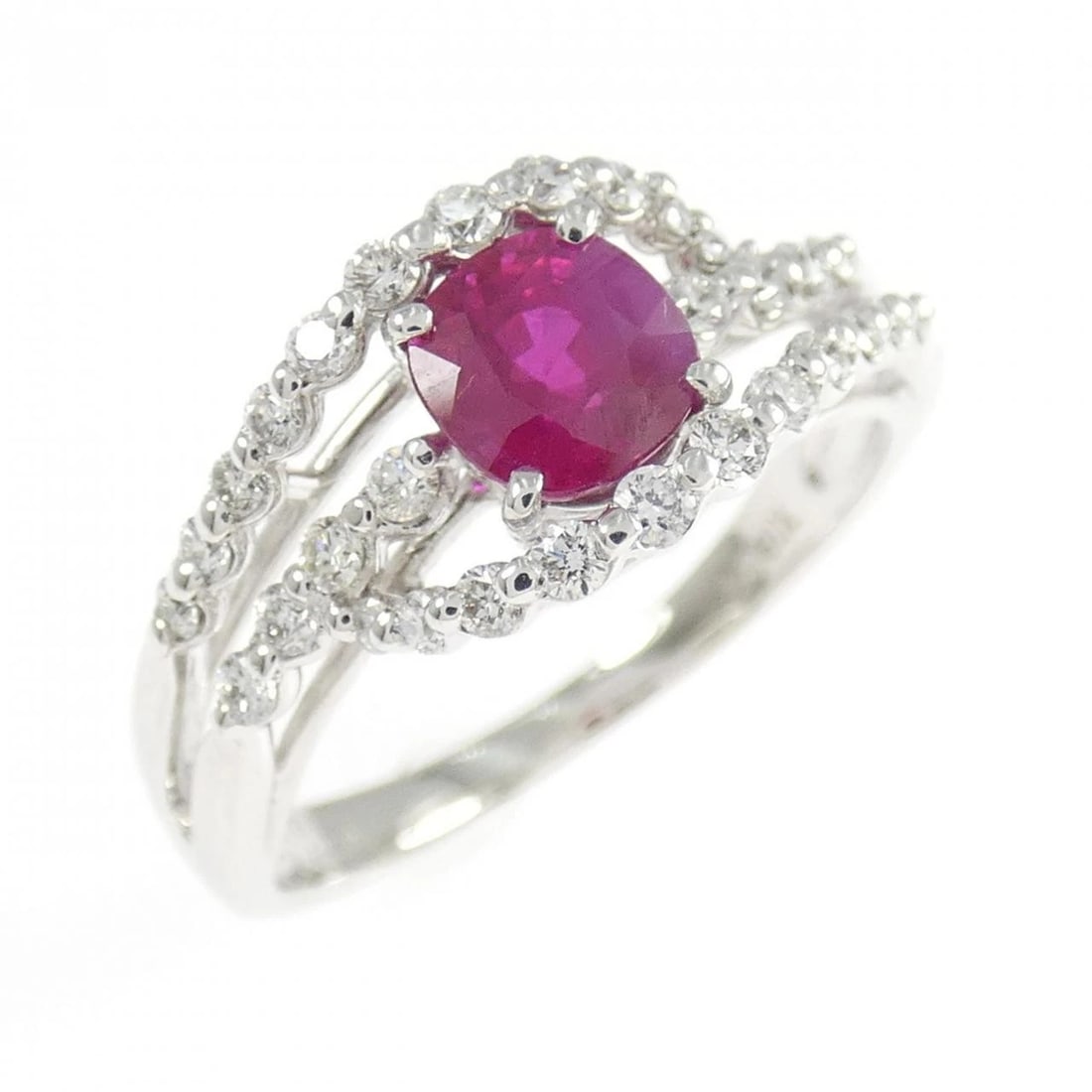 K18WG RUBY RING: K18WG Ruby Ring Brand: Unbranded Type/Style: Ruby Ring Material: K18 white gold, Main Stone Ruby, Natural Color: WG Size: US7 3/4 Accessories: None Accessories Notice: When purchasing pre-owned