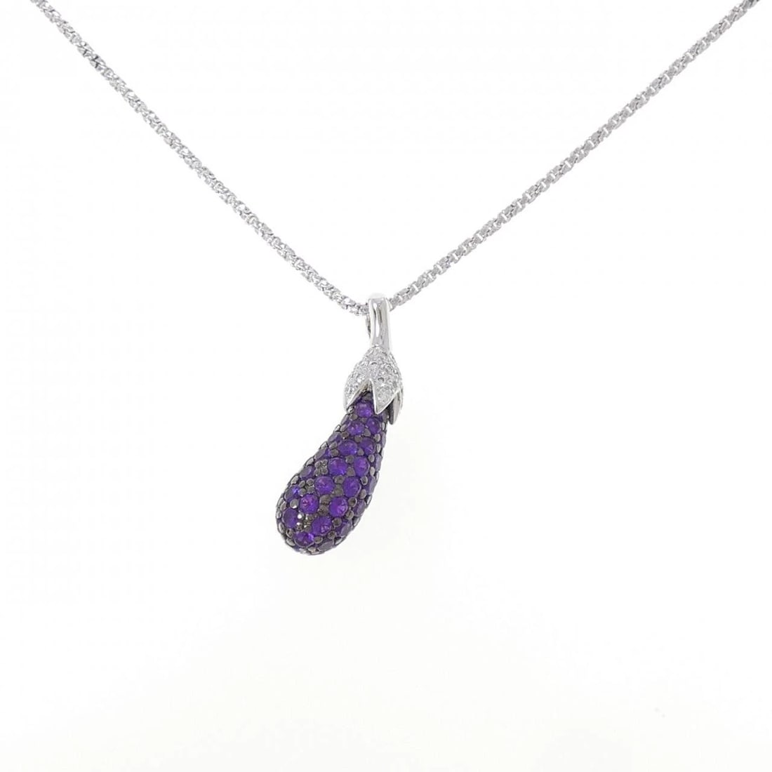 750WG/750BG/K18WG AMETHYST NECKLACE: 750WG/750BG/K18WG Amethyst Necklace Brand: Unbranded Type/Style: Amethyst Necklace Material: 750 White Gold/750 Black Gold/18K White Gold, Main Stone Amethyst, Natural Color: WG, BG Size: Length: 45cm