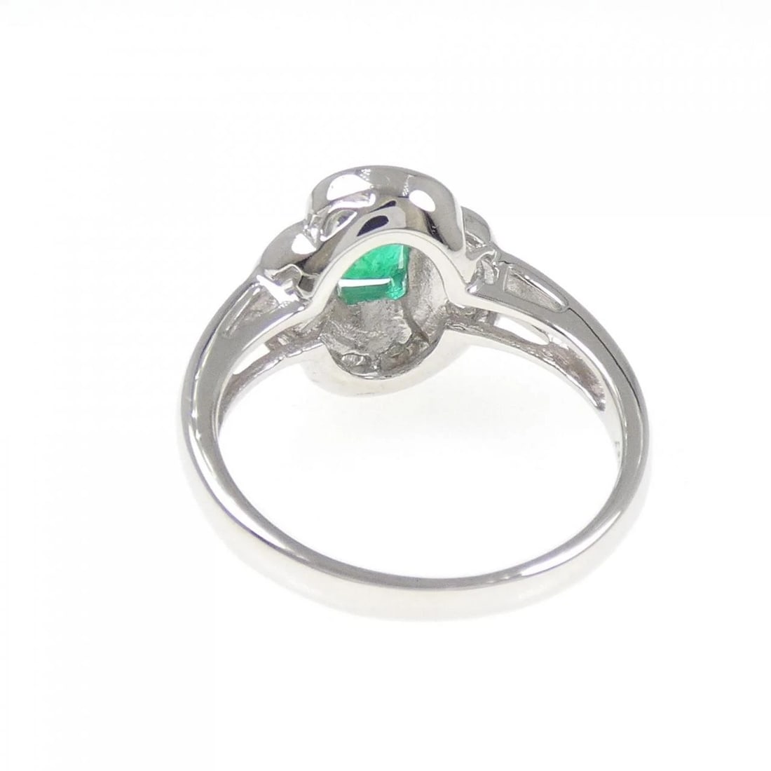 PT900 EMERALD RING - 3