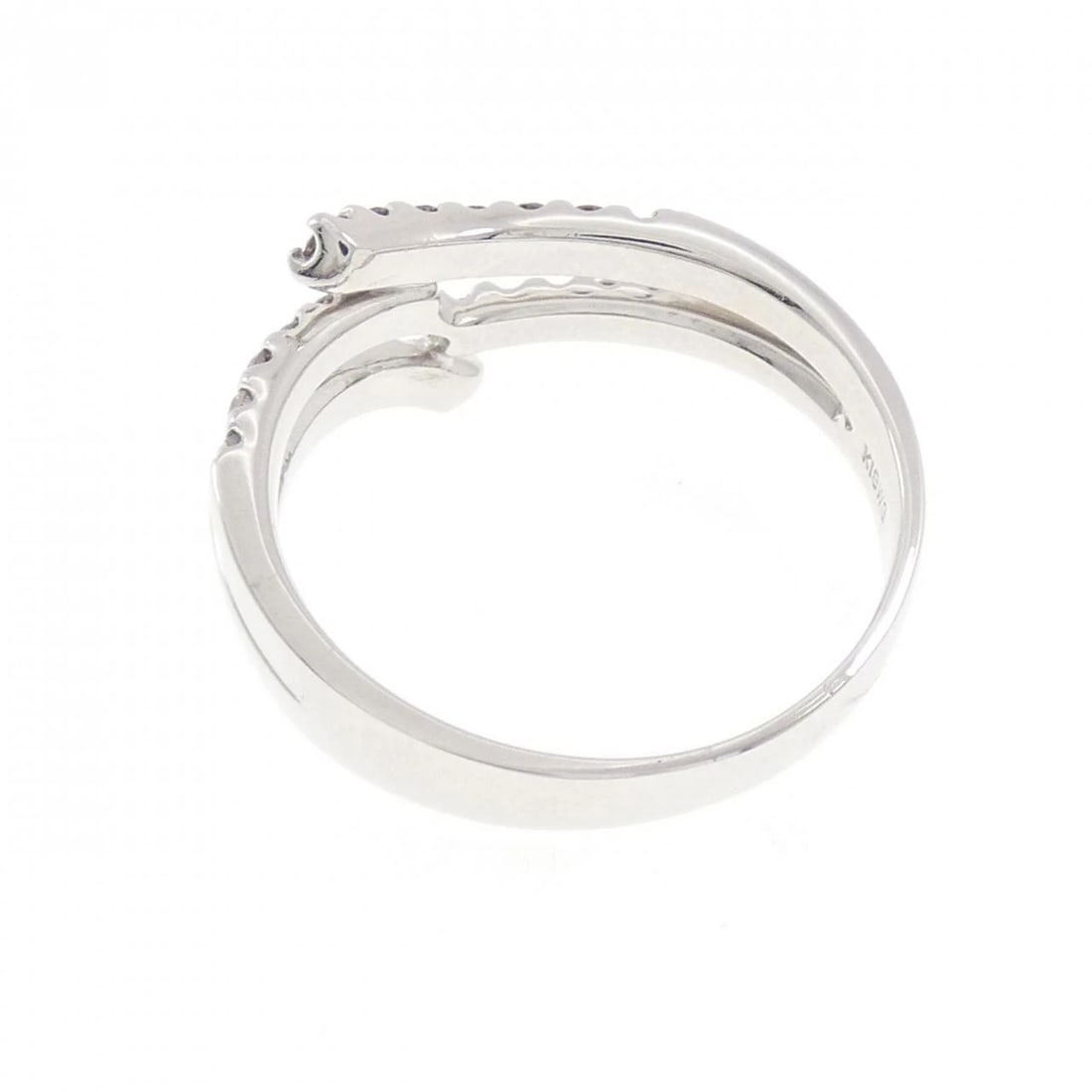 K18WG DIAMOND RING - 3