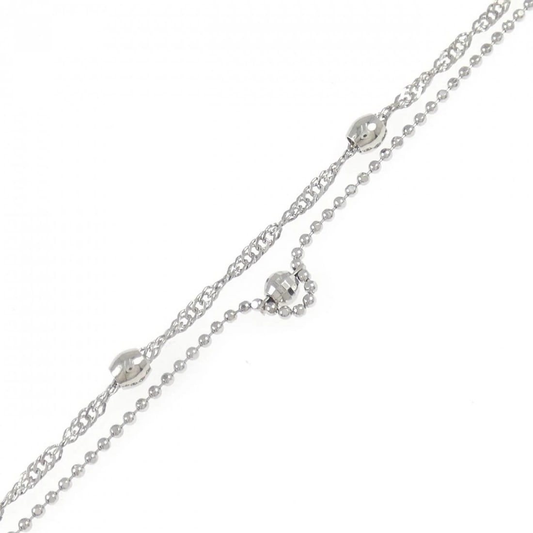 K18WG BRACELET: K18WG bracelet Brand: Unbranded Type/Style: Bracelet Material: K18 white gold, Color: WG Size: Length: 18.5 Accessories: None Accessories Notice: When purchasing pre-owned goods, please refer to the
