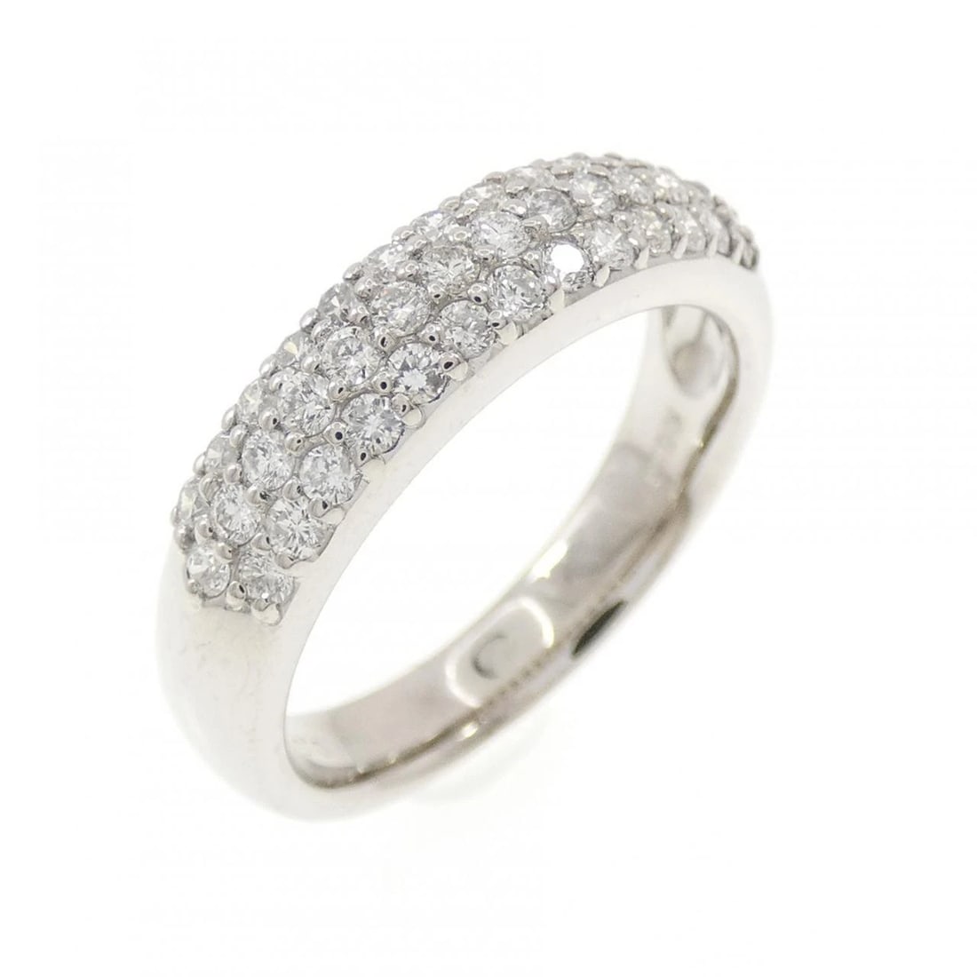 K18WG PAVE DIAMOND RING: K18WG Pave Diamond Ring Brand: Unbranded Type/Style: Diamond Ring Material: K18 white gold, Main Stone Natural Color: WG Size: US6 1/4 Accessories: None Accessories Notice: When purchasing pre-owned
