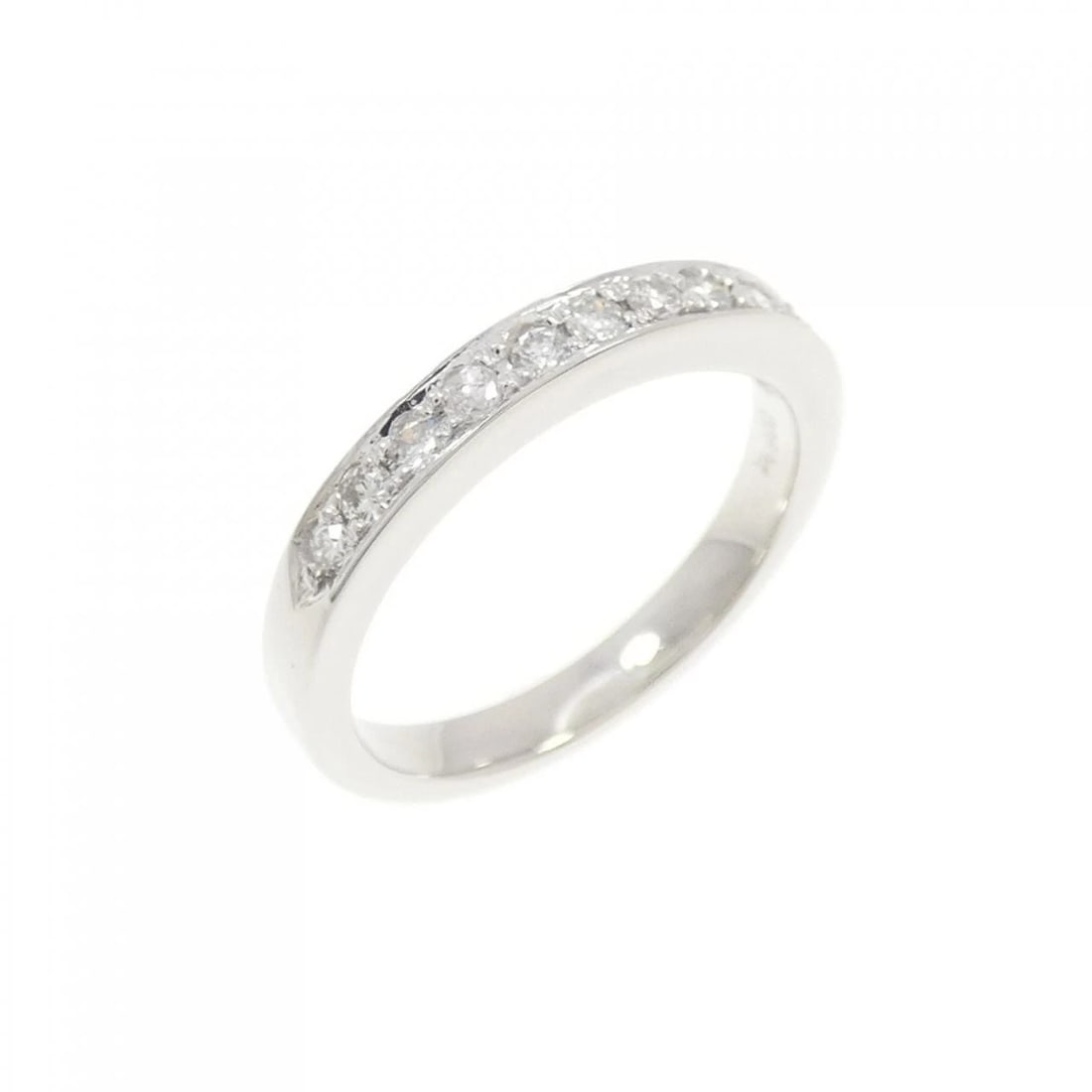 PT900 DIAMOND PINKY RING: PT900 Diamond Pinky Ring Brand: Unbranded Type/Style: Diamond Ring Material: Platinum900, Main Stone Natural Color: PT Size: US 3 Accessories: None Accessories Notice: When purchasing pre-owned
