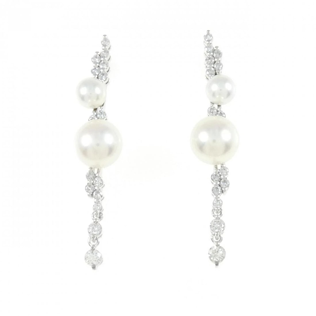 K18WG/K14WG AKOYA PEARL PIERCE: K18WG/K14WG Akoya Pearl Pierce Brand: Unbranded Type/Style: Akoya Pearl Pierce/Earring Material: K18WhiteGold / K14WhiteGold, Main Stone Akoya Pearl, Natural Color: WG Size: Actual Size: Approx. lengt
