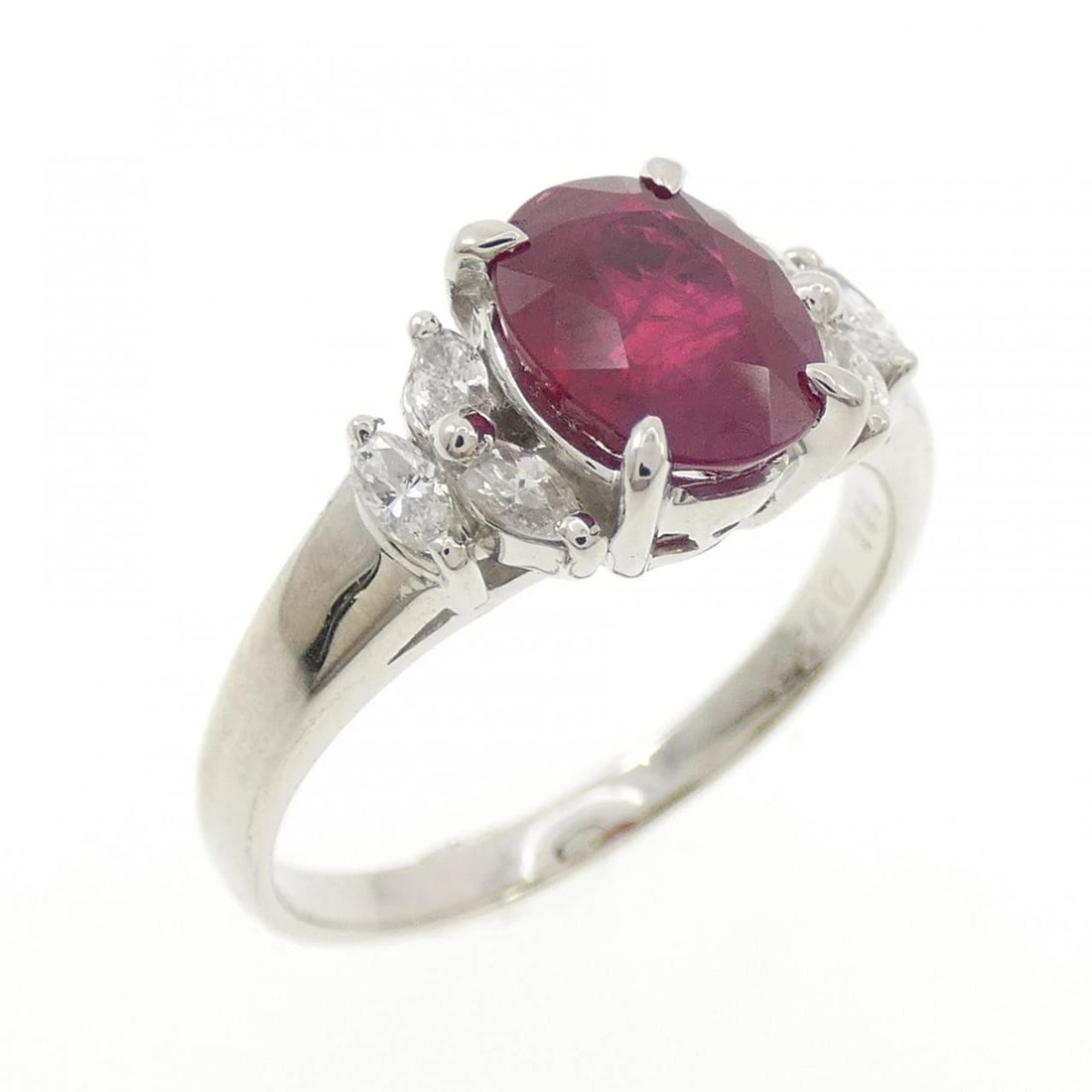 PT850 RUBY RING: PT850 Ruby Ring Brand: Unbranded Type/Style: Ruby Ring Material: Platinum850, Main Stone Ruby, Natural Color: PT Size: US 6 Accessories: None Accessories Notice: When purchasing pre-owned goods,