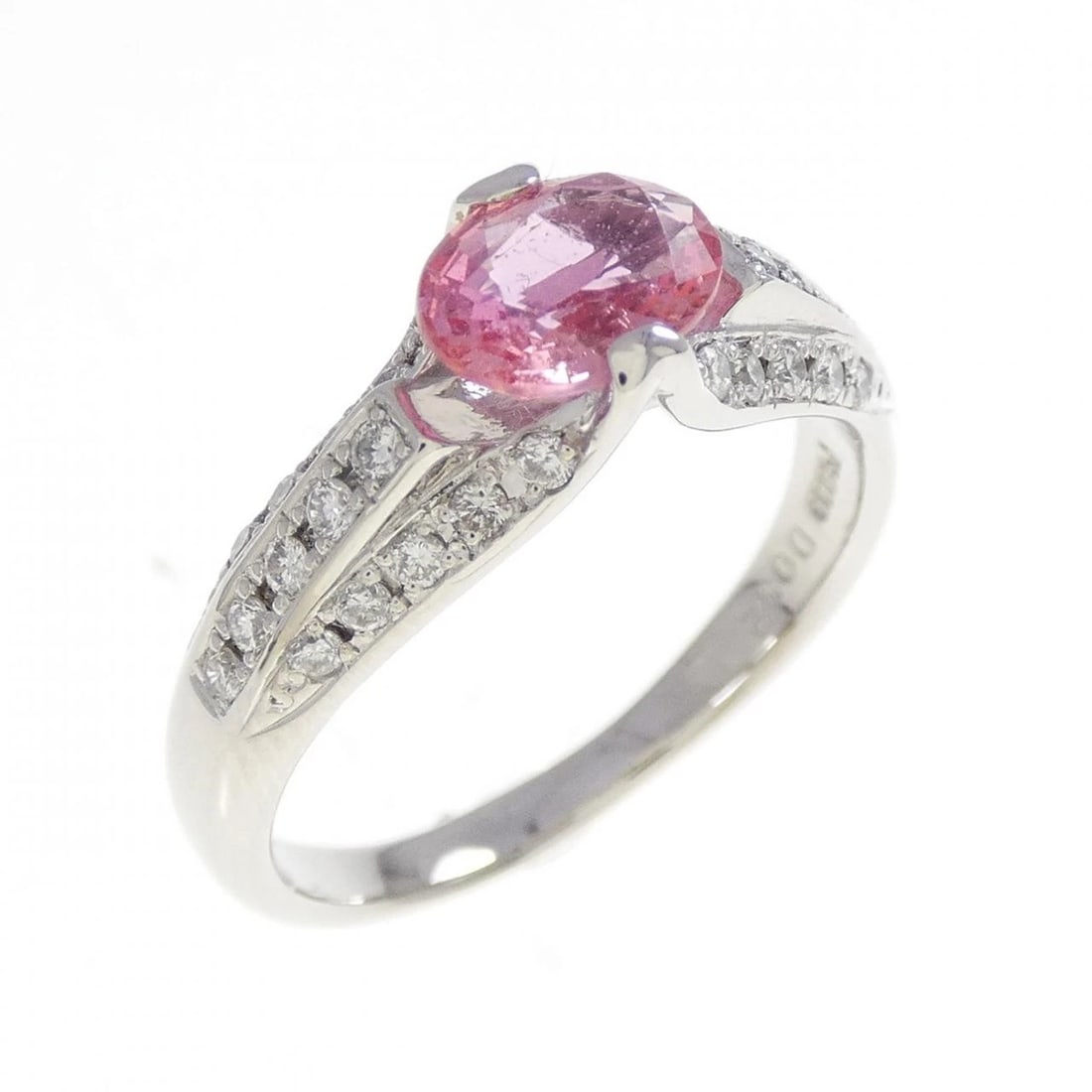 PT900 SAPPHIRE RING: PT900 Sapphire Ring Brand: Unbranded Type/Style: Sapphire Ring Material: Platinum900, Main Stone Sapphire, Natural Color: PT Size: US7 1/4 Accessories: None Accessories Notice: When purchasing