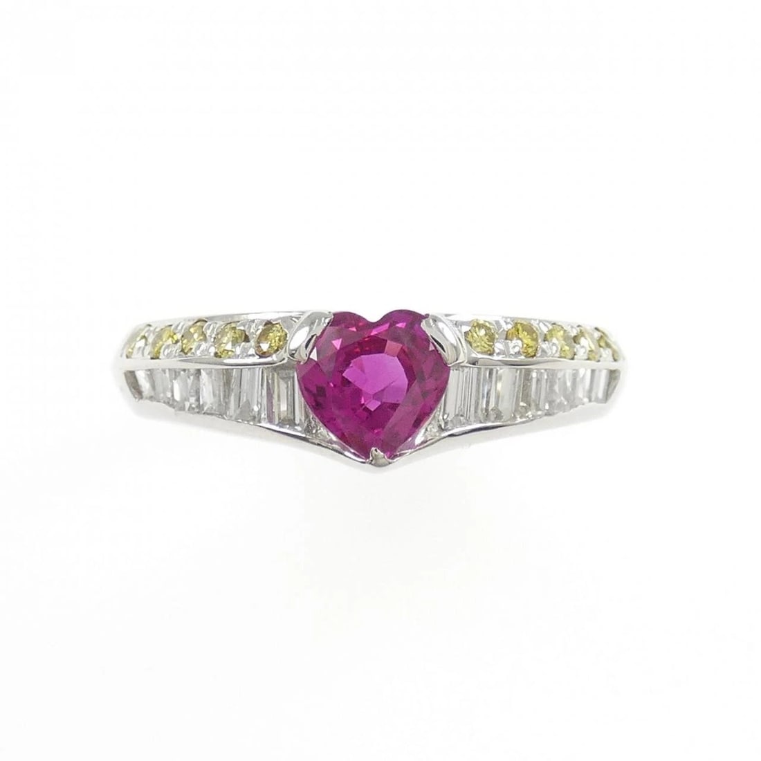 PT900 HEART RUBY RING - 2