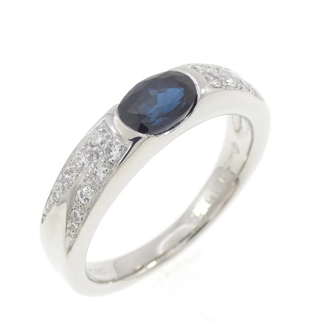 PT900 SAPPHIRE RING: PT900 Sapphire Ring Brand: Unbranded Type/Style: Sapphire Ring Material: Platinum900, Main Stone SapphireNatural Color: PT Size: US6 1/2 Accessories: None Accessories Notice: When purchasing