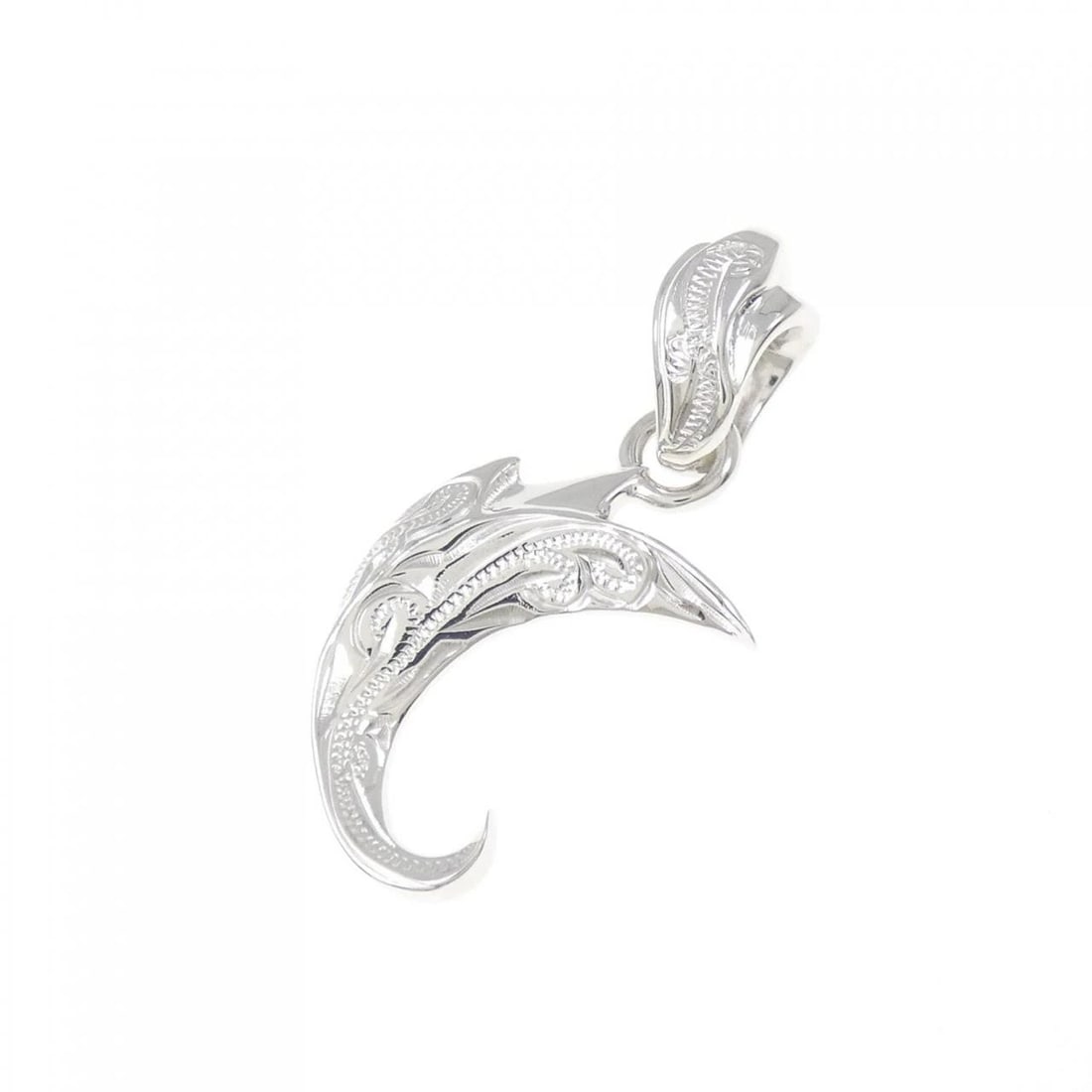 K14WG PENDANT: K14WG Pendant Brand: Unbranded Type/Style: Pendant/Brooch Material: 14K white gold, Color: WG Size: Actual Size: Approximate dimensions (height x width): 26.3cm x 11.8cm Accessories: None Accessories