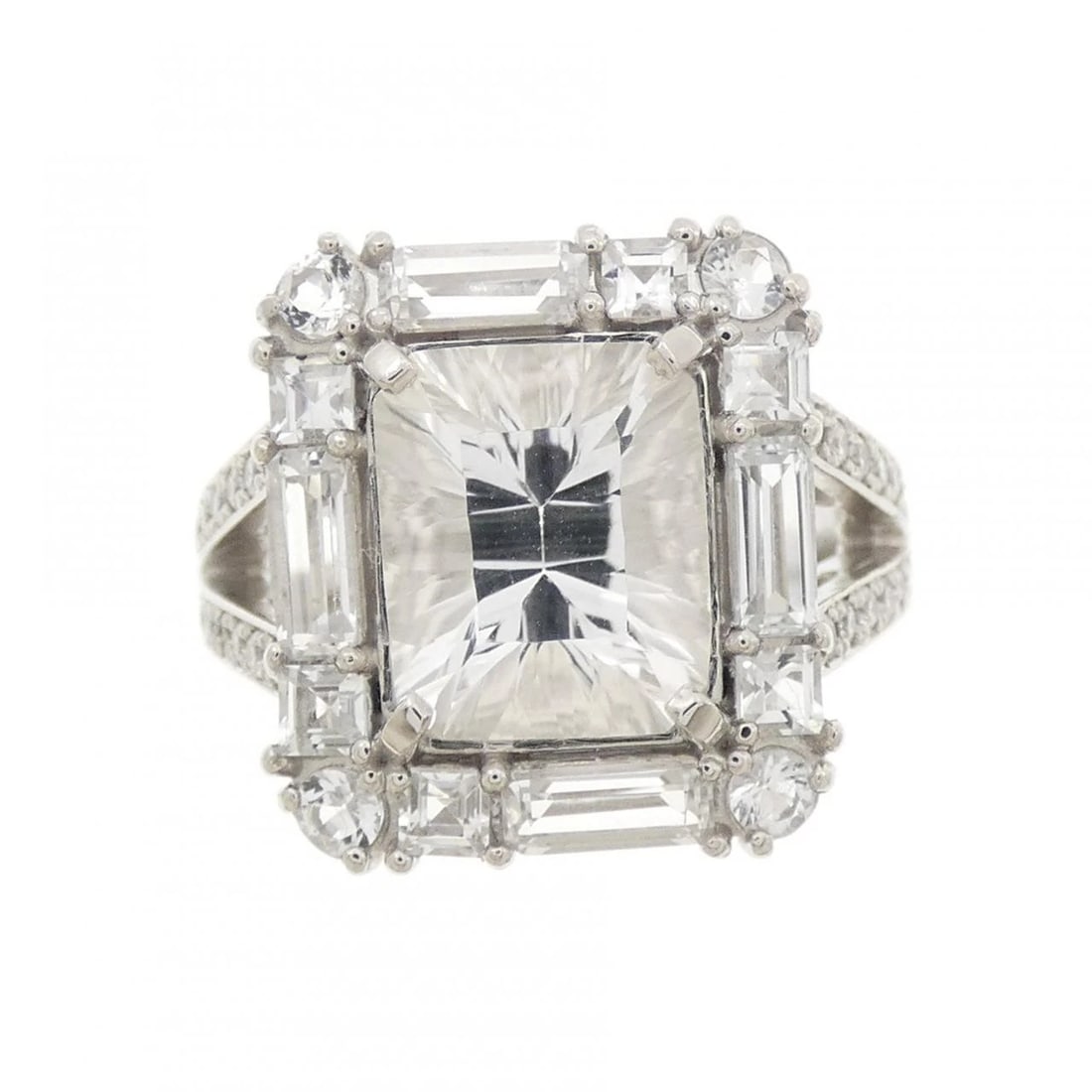 PT900 WHITE TOPAZ RING - 2