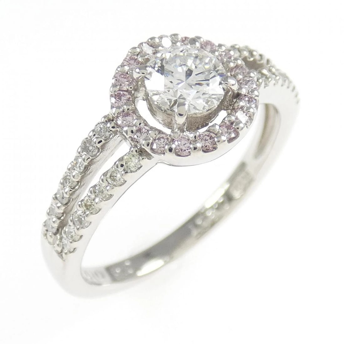 PT900 DIAMOND RING: PT900 Diamond Ring Brand: Unbranded Type/Style: Ring Material: Platinum900, Main Stone Natural Color: Platinum Size: US5 1/4 Accessories: None Accessories Notice: When purchasing pre-owned goods,
