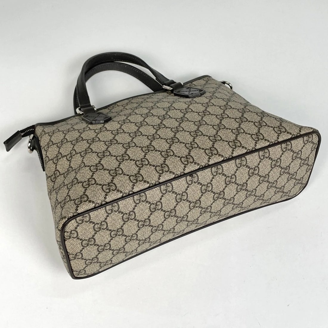 GUCCI GG PATTERN HAND BAG - 2