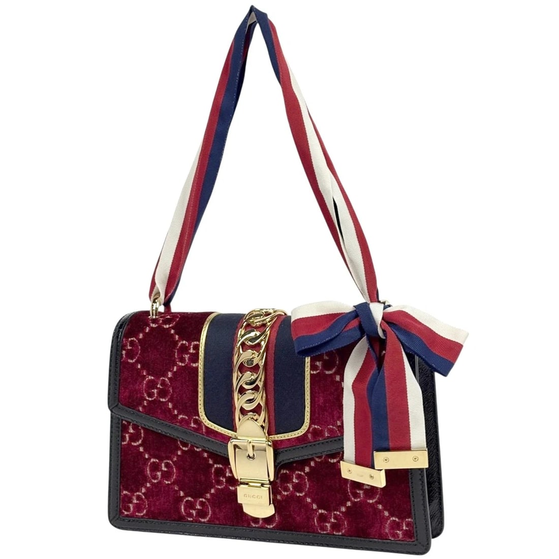GUCCI SYLVIE SHOULDER BAG SHOULDER BAG: Gucci Sylvie Shoulder Bag Shoulder Bag Brand: GUCCI Type/Style: Shoulder Bag Material: velvet ?Patent leather Color: Red Black Size: Width 25.5cm(10inch) Height 17cm(6.7inch) Depth 6cm(2.4inch)