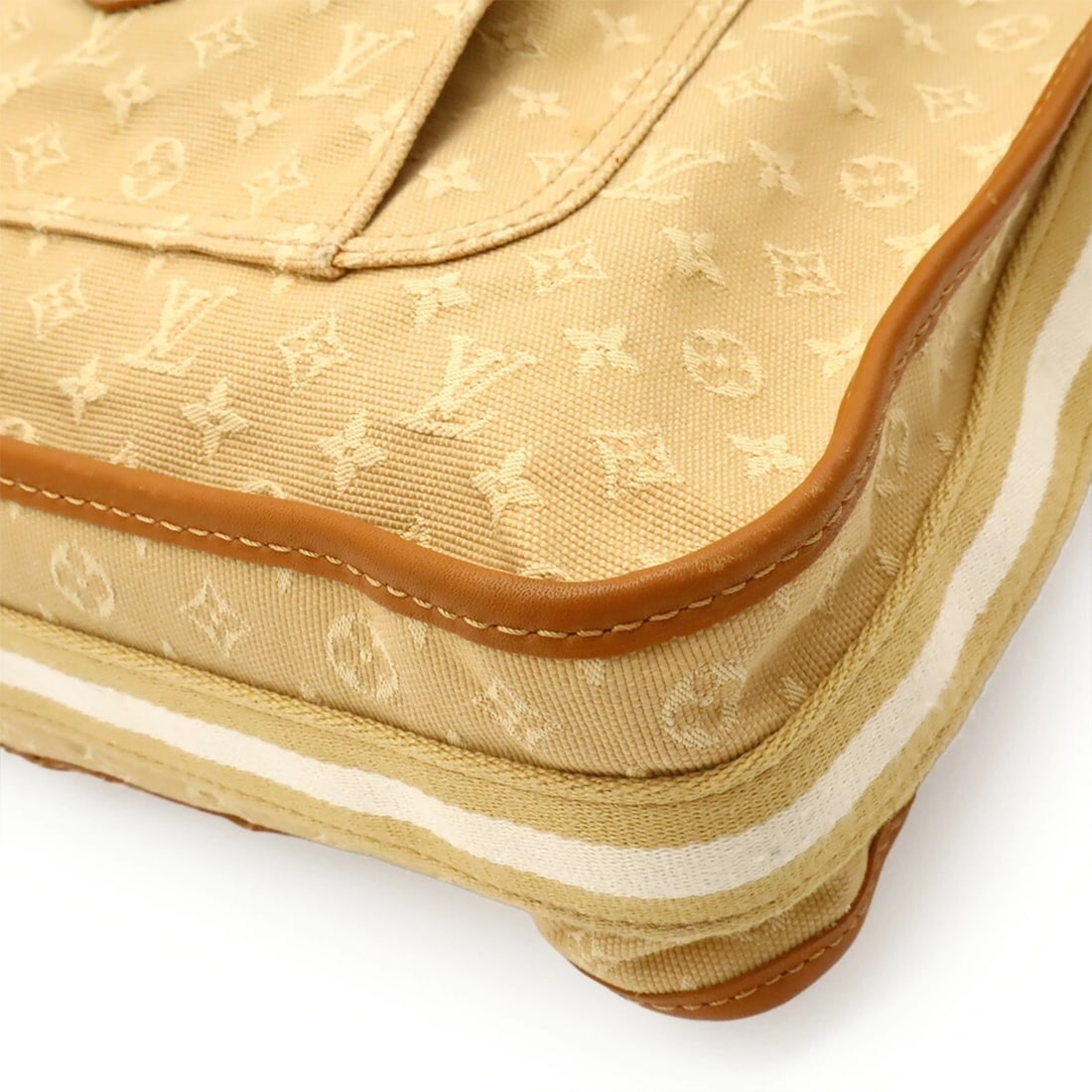 LOUIS VUITTON MONOGRAM - 4